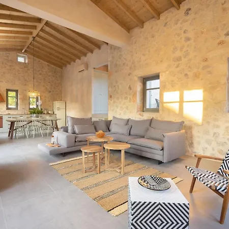 Holiday home Villa Dafni Defaranata