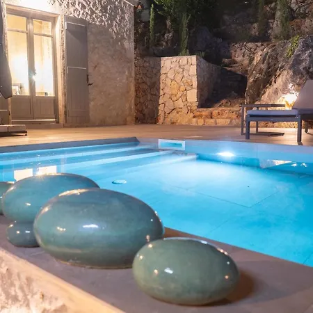Villa Dafni Holiday home *
